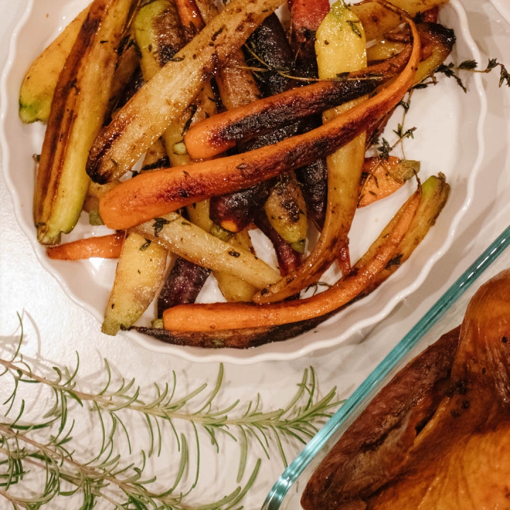Sweet and Smoky Paprika Herb Roasted Carrots